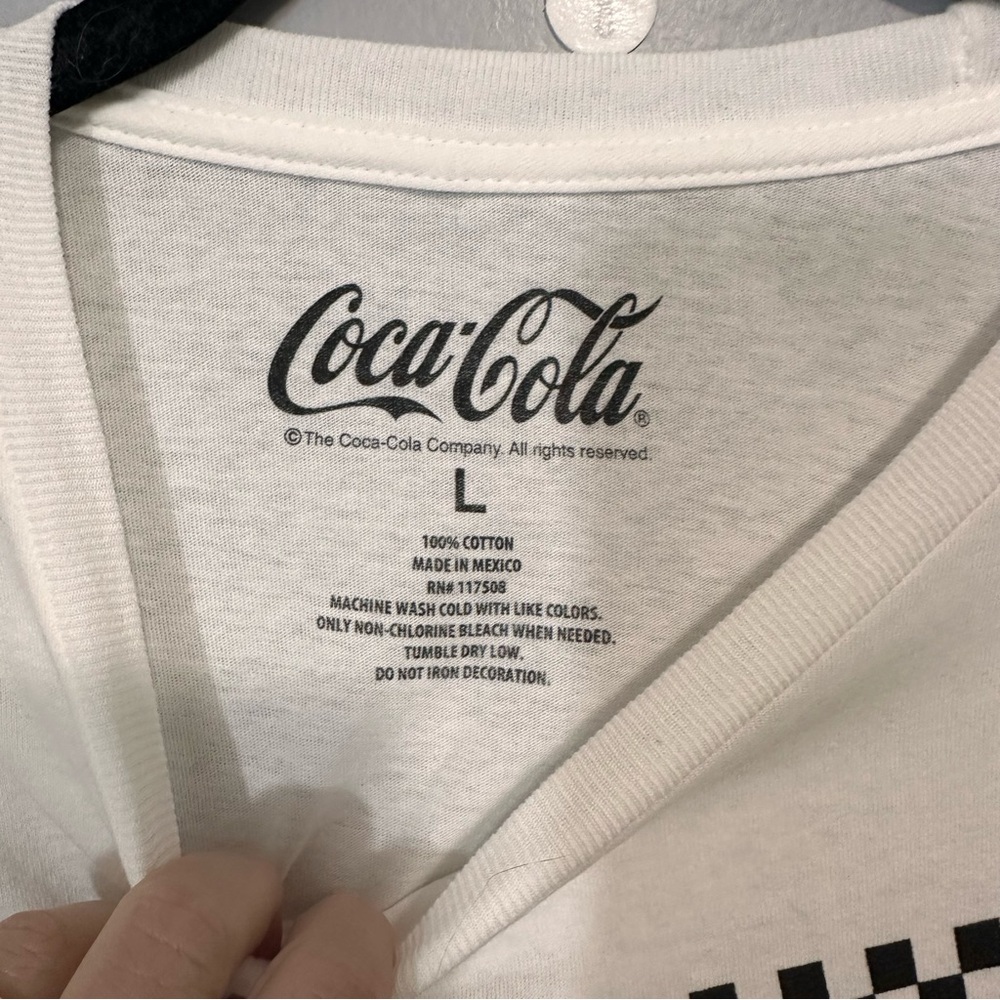 Coca-Cola Cherry Coke Women's T-Shirt Size Large - Picture 4 of 5